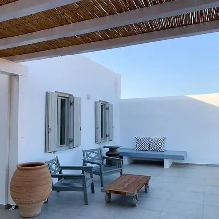 2 Bedrooms House With Sea View And Enclosed Garden At 1 Km Away From The *